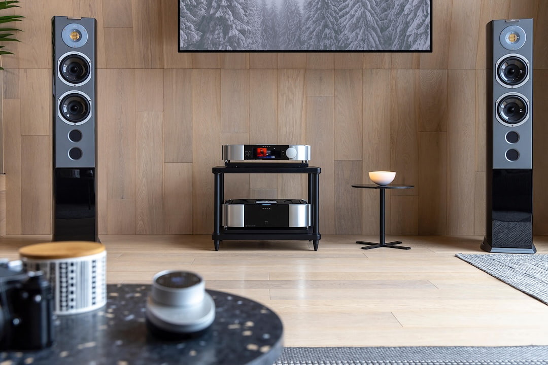 MOON by Simaudio North Collection