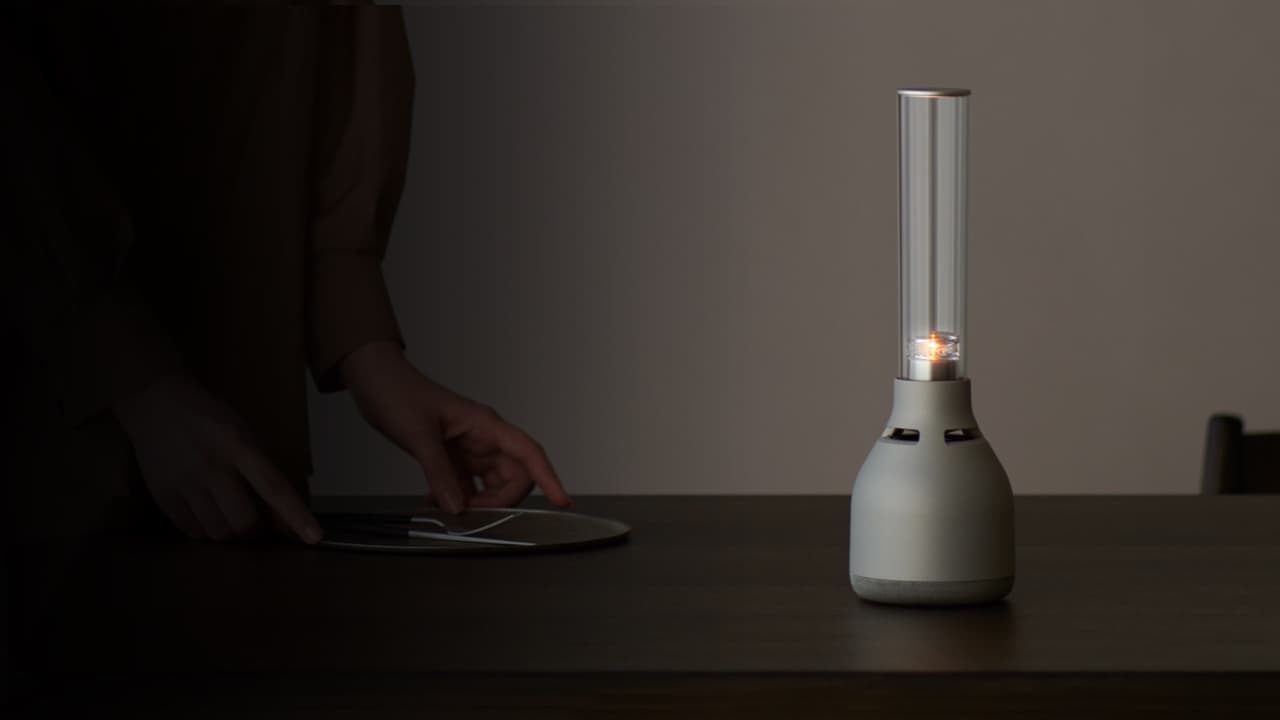 Sony LSPX-S3 Glass Sound Speaker Lifestyle